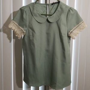Collared top with lace detail on sleeves